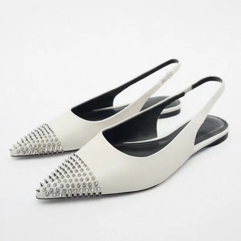 Spring and summer new PU rivet pointy shallow mouth large size sandals flat casual dress everyday versatile women sandals
Spring and summer new PU rivet pointy shallow mouth large size sandals flat casual dress everyday versatile women sandals