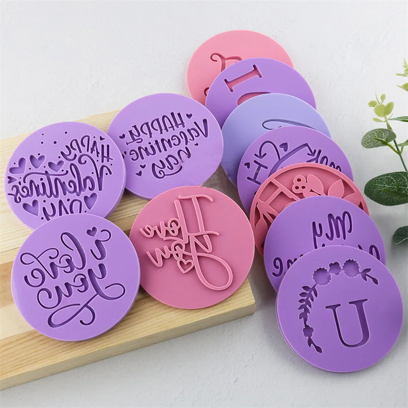 

Acrylic Cookie Embosser Mold Happy Valentine's Day Pattern Fondant Cookie Stamp Cake Biscuit Molds DIY Decorating Baking Stencil