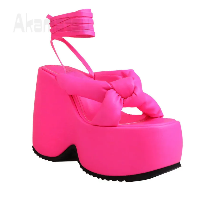 Fashion Round Toe Thick Sole Slope Heel Sandals Lace Up Cross Wrapped Ankle Strap Summer Shoes for Women Large Size 35-42
Fashion Round Toe Thick Sole Slope Heel Sandals Lace Up Cross Wrapped Ankle Strap Summer Shoes for Women Large Size 35-42