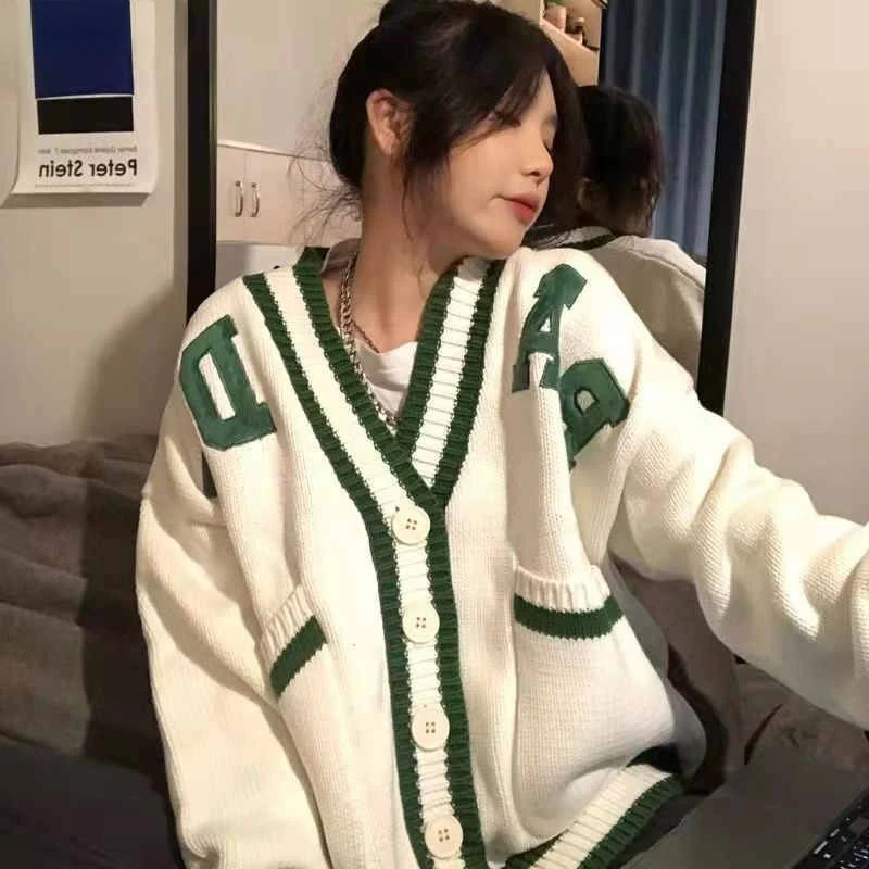 Women V Neck Knitted Cardigan Sweater Female Vintage Houndstooth Knit Sweaters Long Sleeve Fashion Autumn Oversized Jumper Tops
Women V Neck Knitted Cardigan Sweater Female Vintage Houndstooth Knit Sweaters Long Sleeve Fashion Autumn Oversized Jumper Tops