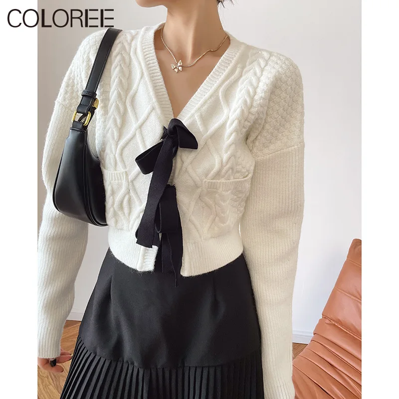 Korean Fashion Bow Long Sleeve Tops for Women 2022 Casual V-neck Knitted Sweater Femme Cardigan Spring Autumn Wool Sweater
Korean Fashion Bow Long Sleeve Tops for Women 2022 Casual V-neck Knitted Sweater Femme Cardigan Spring Autumn Wool Sweater