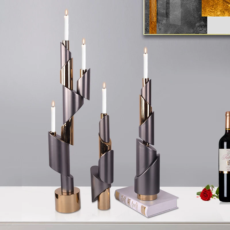 Luxury Metal Candlestick Decoration Nordic Modern Candlelight Dinner Big Candle Holders Luxury Table Home Living Room Decoration 
Luxury Metal Candlestick Decoration Nordic Modern Candlelight Dinner Big Candle Holders Luxury Table Home Living Room Decoration