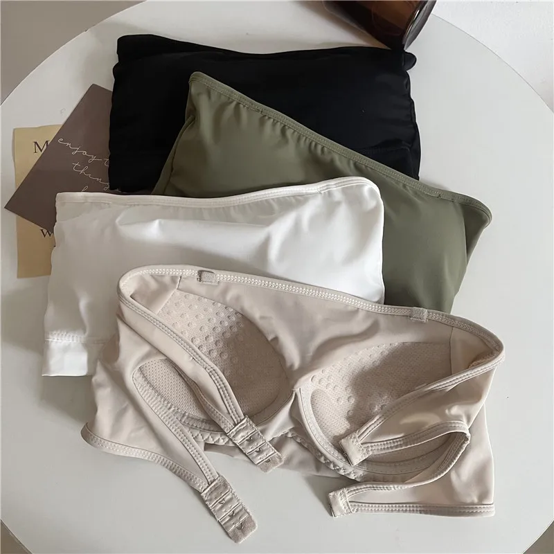 Women's Strapless Ice Silk Tube Top Wrap Solid Color Fixed Cup Bandeau Sleeveless Streetwear Clothing Beautiful Back
Women's Strapless Ice Silk Tube Top Wrap Solid Color Fixed Cup Bandeau Sleeveless Streetwear Clothing Beautiful Back