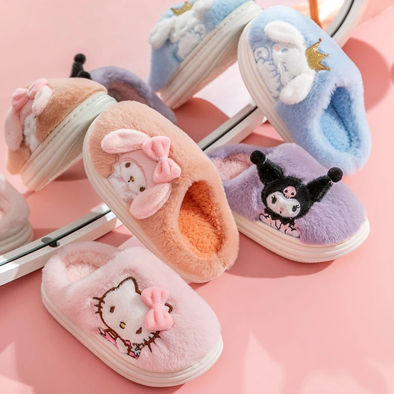 Sanrioed Kids Indoor Slippers Cute Cartoon Hello Kiity Kuromi Cinnamorol Warm Plush Home Slipper Autumn Winter Shoes for Girls
Sanrioed Kids Indoor Slippers Cute Cartoon Hello Kiity Kuromi Cinnamorol Warm Plush Home Slipper Autumn Winter Shoes for Girls