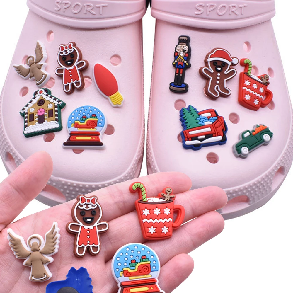 Wholesale 1pcs PVC Shoe Accessories for Crocs Charms Christmas Badge Women Clogs Buckle Kids Pins Decoration Jeans Party Favors
Wholesale 1pcs PVC Shoe Accessories for Crocs Charms Christmas Badge Women Clogs Buckle Kids Pins Decoration Jeans Party Favors