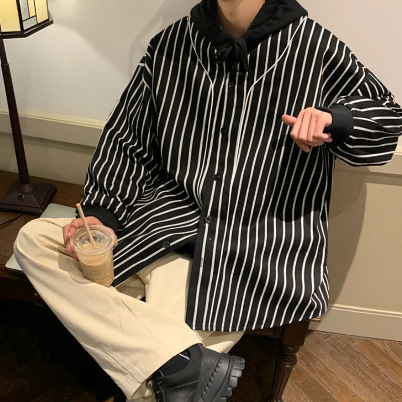 Джинсовая куртка мужская оверсайз, модная повседневная куртка из денима в полоску в стиле ретро, уличная одежда, свободная куртка-бомбер в с...
Джинсовая куртка мужская оверсайз, модная повседневная куртка из денима в полоску в стиле ретро, уличная одежда, свободная куртка-бомбер в с...