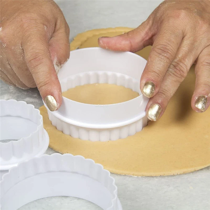 6 Size/Set Plastic Cupcake Round Shape Cookie Cutter Cake Mold Biscuit Fondant DIY Cake Decoration Kitchen Cooking Tools
6 Size/Set Plastic Cupcake Round Shape Cookie Cutter Cake Mold Biscuit Fondant DIY Cake Decoration Kitchen Cooking Tools