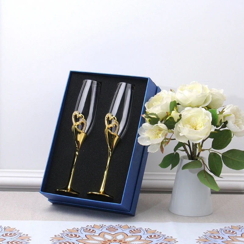 Wedding Wine Glasses Handmade Bride And Groom Toasting Flutes Wedding Accessories Valentine's Day Gift(Gold Hearts,set Of 2)
Wedding Wine Glasses Handmade Bride And Groom Toasting Flutes Wedding Accessories Valentine's Day Gift(Gold Hearts,set Of 2)