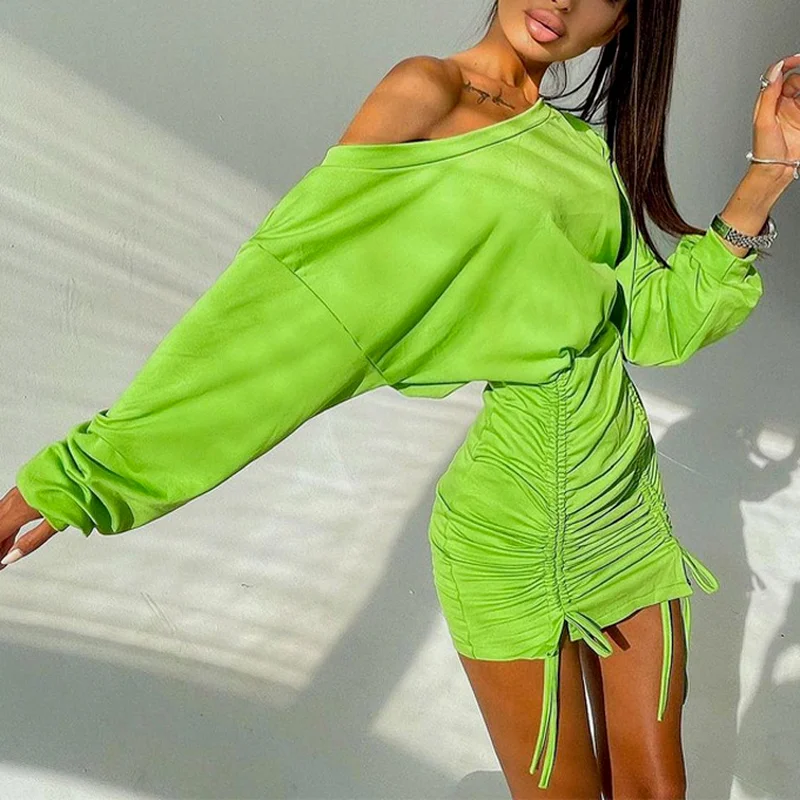 2023 New Autumn and Winter Women's Sexy Ruffled Strapless Mini Dress Party Long-sleeved Slim Fashion Women Bodycon Dress
2023 New Autumn and Winter Women's Sexy Ruffled Strapless Mini Dress Party Long-sleeved Slim Fashion Women Bodycon Dress