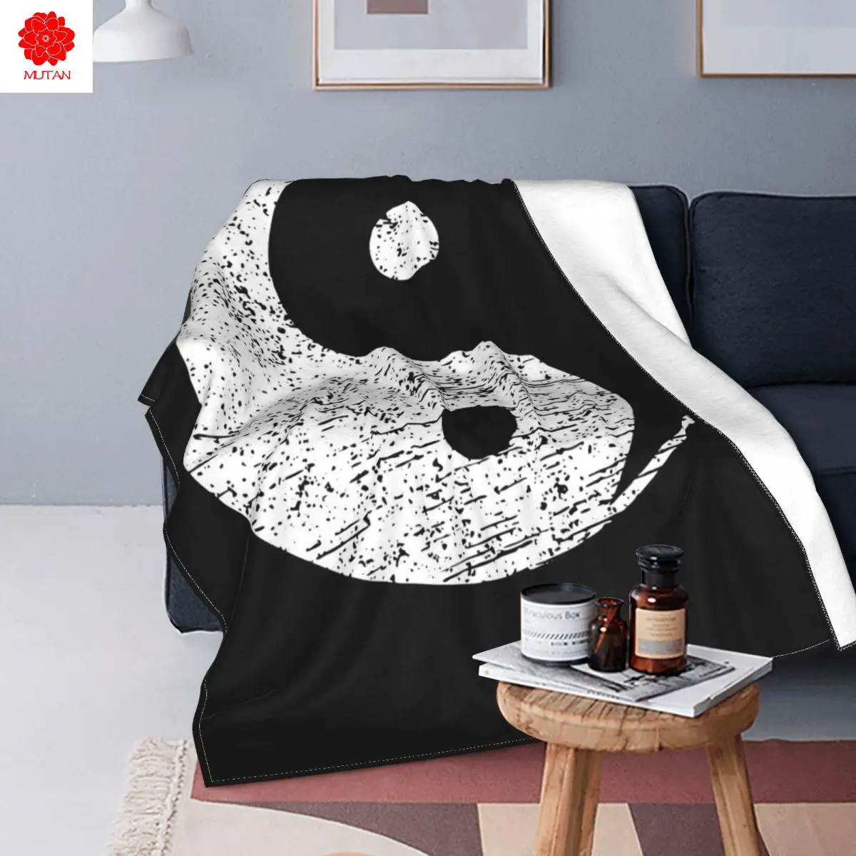 Tai Chi Yin And Yang Blanket Fleece Spring Martial Art Kung Fu Lightweight Thin Throw Blanket for Bedding Outdoor Bedding Throws
Tai Chi Yin And Yang Blanket Fleece Spring Martial Art Kung Fu Lightweight Thin Throw Blanket for Bedding Outdoor Bedding Throws