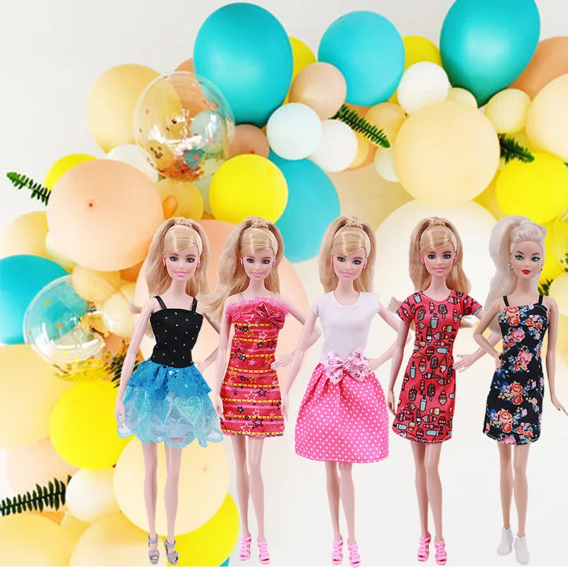 1 Set Multiple Short Skirt Summer Outfit Star Love Strip Dress Shirt Denim Grid Skirt Daily Casu for Barbie Doll Kids Toy
1 Set Multiple Short Skirt Summer Outfit Star Love Strip Dress Shirt Denim Grid Skirt Daily Casu for Barbie Doll Kids Toy