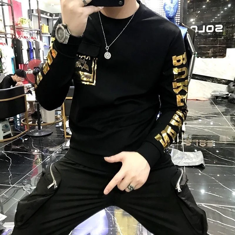Long Men's O-Neck Sleeve Pullovers Sweater Letter Gilded Printing New Casual Style Sweatshirt Plus Size Wear Tops
Long Men's O-Neck Sleeve Pullovers Sweater Letter Gilded Printing New Casual Style Sweatshirt Plus Size Wear Tops