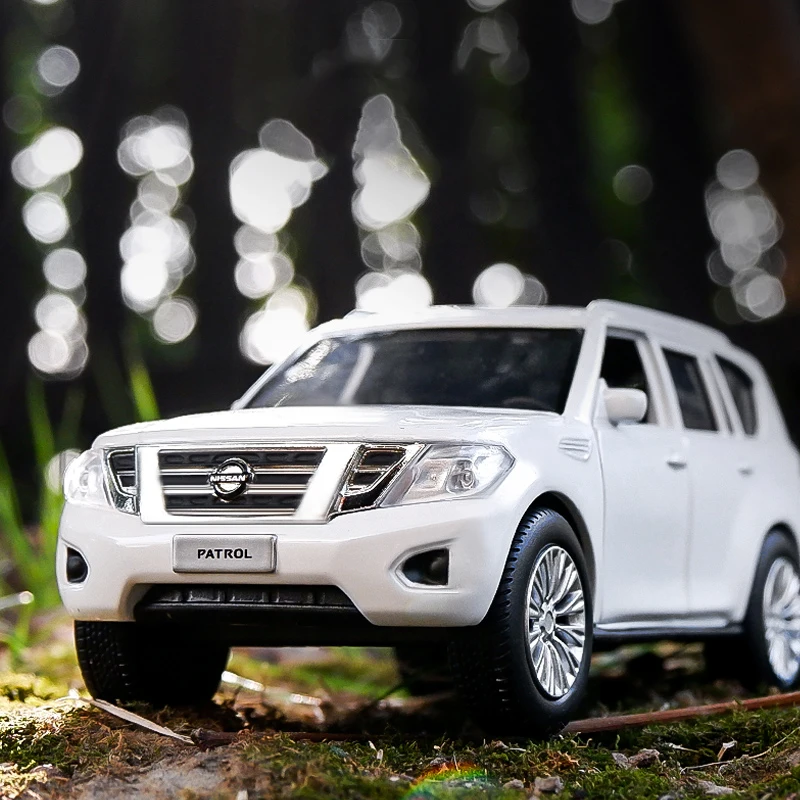 Модель автомобиля из сплава и металлического сплава в масштабе 1:36 Nissan патруль, модель игрушечного внедорожника, модель автомобиля, игрушка для детей, подарок F150
Модель автомобиля из сплава и металлического сплава в масштабе 1:36 Nissan патруль, модель игрушечного внедорожника, модель автомобиля, игрушка для детей, подарок F150