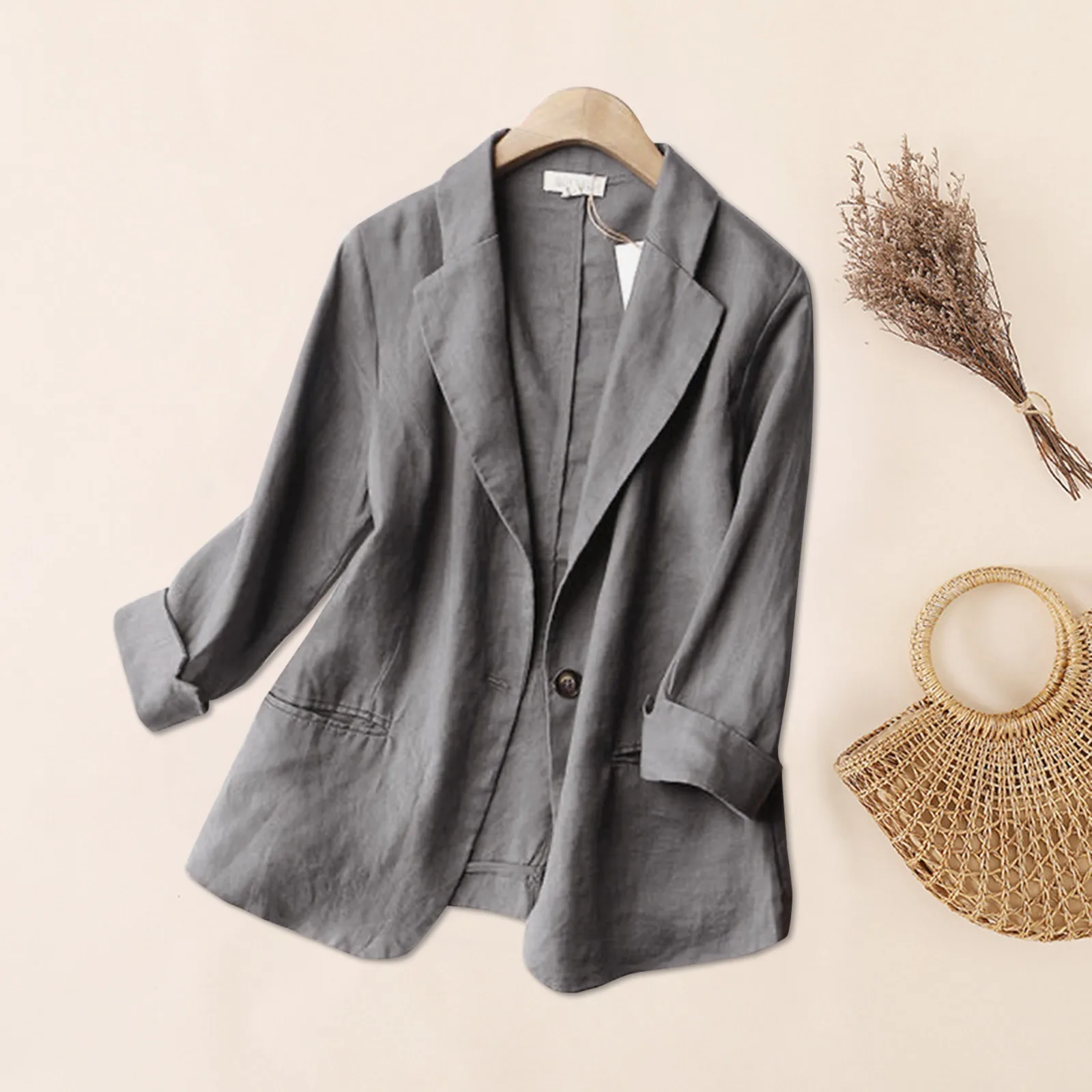 Elegant Women Solid Color Tailored Coat Single Button Pockets Turn Down Collar Long Sleeve Autumn Korean Fashion Harajuku Top 4
Elegant Women Solid Color Tailored Coat Single Button Pockets Turn Down Collar Long Sleeve Autumn Korean Fashion Harajuku Top 4