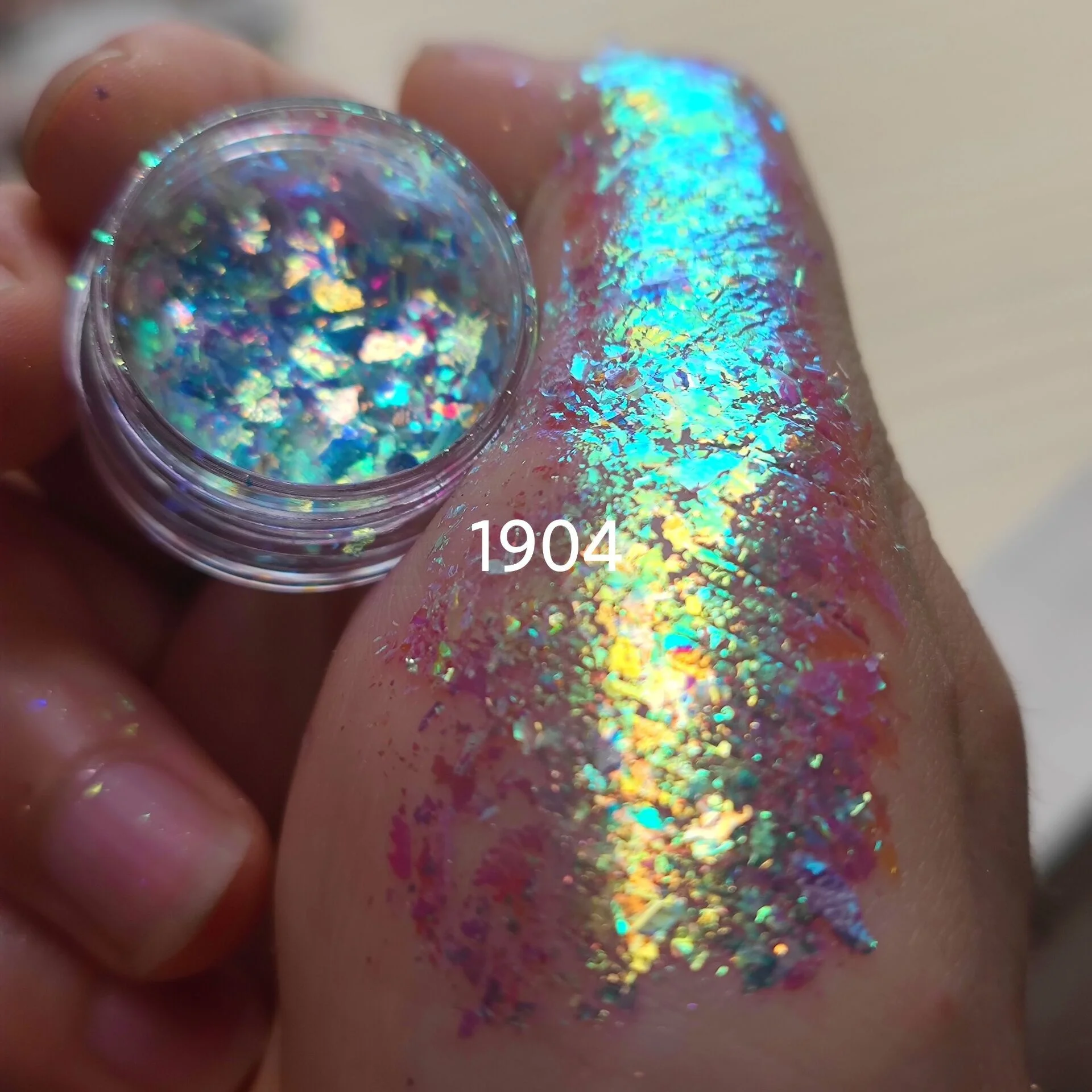 High-purity Cloud Brocade Powder Magic Chameleon Aurora Powder Glitter Polarized Eye Shadow Powder Cosmetics Makeup 0.2G
High-purity Cloud Brocade Powder Magic Chameleon Aurora Powder Glitter Polarized Eye Shadow Powder Cosmetics Makeup 0.2G