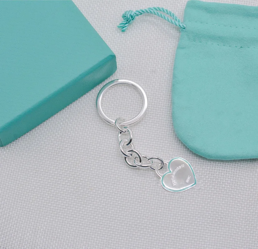 1:1 Tif S925 Silver Heart Keychain Fashion Jewelry Original Design Model, Exquisite Workmanship, High Quality Keychain
1:1 Tif S925 Silver Heart Keychain Fashion Jewelry Original Design Model, Exquisite Workmanship, High Quality Keychain