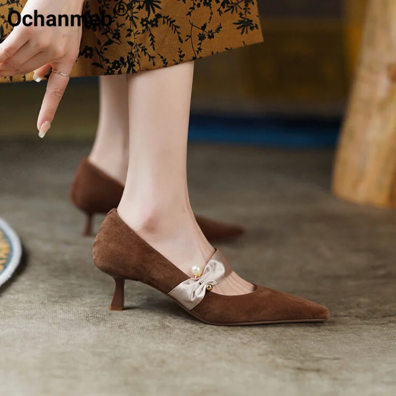 

Женские замшевые туфли Ochanmeb из овечьей шерсти, Туфли Мэри Джейн с ремешком на среднем каблуке, женские туфли-лодочки с украшением из жемчуга и шелковой лентой, черные размеры 33-42