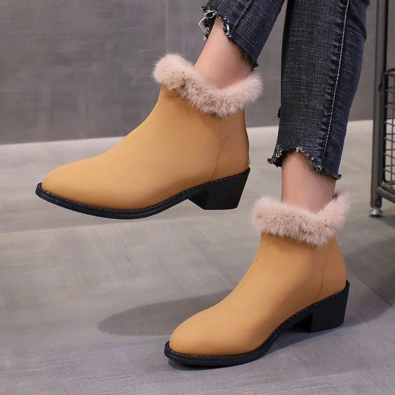 Shoes for Women 2023 High Quality Zip Women's Boots Fashion Short Plush Daily Boots Women New Pointed Toe Keep Warm Ankle Boots
Shoes for Women 2023 High Quality Zip Women's Boots Fashion Short Plush Daily Boots Women New Pointed Toe Keep Warm Ankle Boots