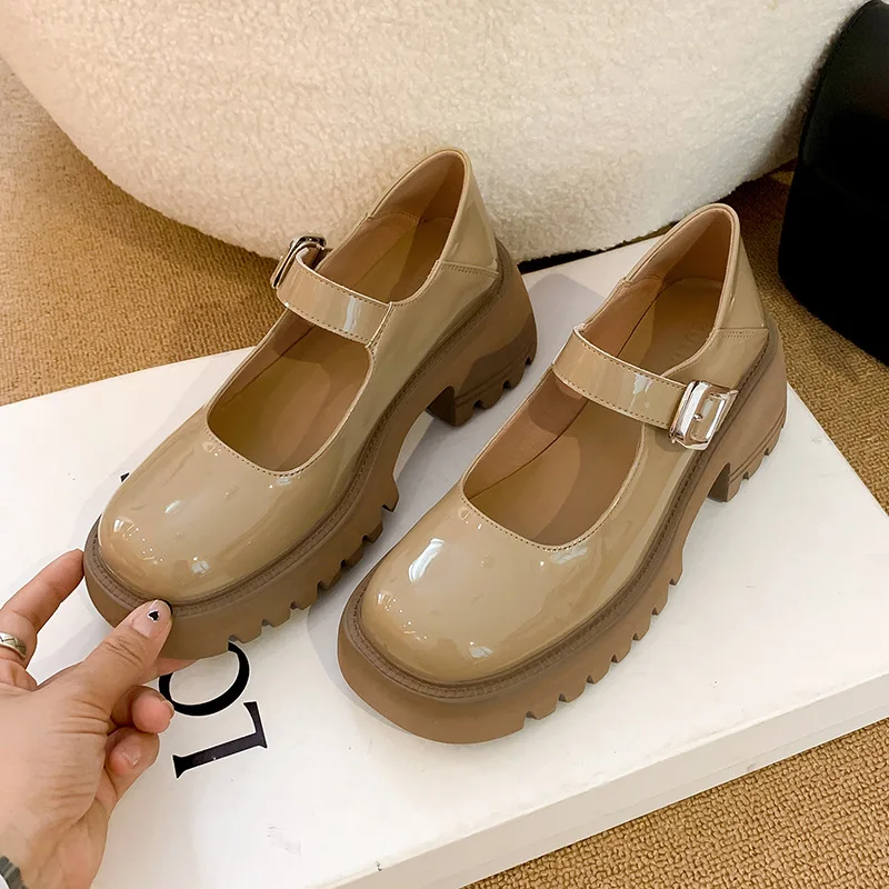 Brand women's shoes 2022 new leather thick heel Mary Jane single shoes round toe fashion women's shoes retro small leather shoes 
Brand women's shoes 2022 new leather thick heel Mary Jane single shoes round toe fashion women's shoes retro small leather shoes