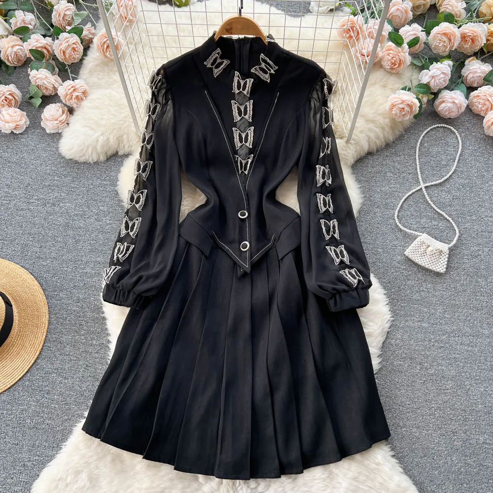 Autumn New Bow Decoration Senior Sense Goddess Model Design Sense Long-sleeved Pleated Dress 
Autumn New Bow Decoration Senior Sense Goddess Model Design Sense Long-sleeved Pleated Dress
