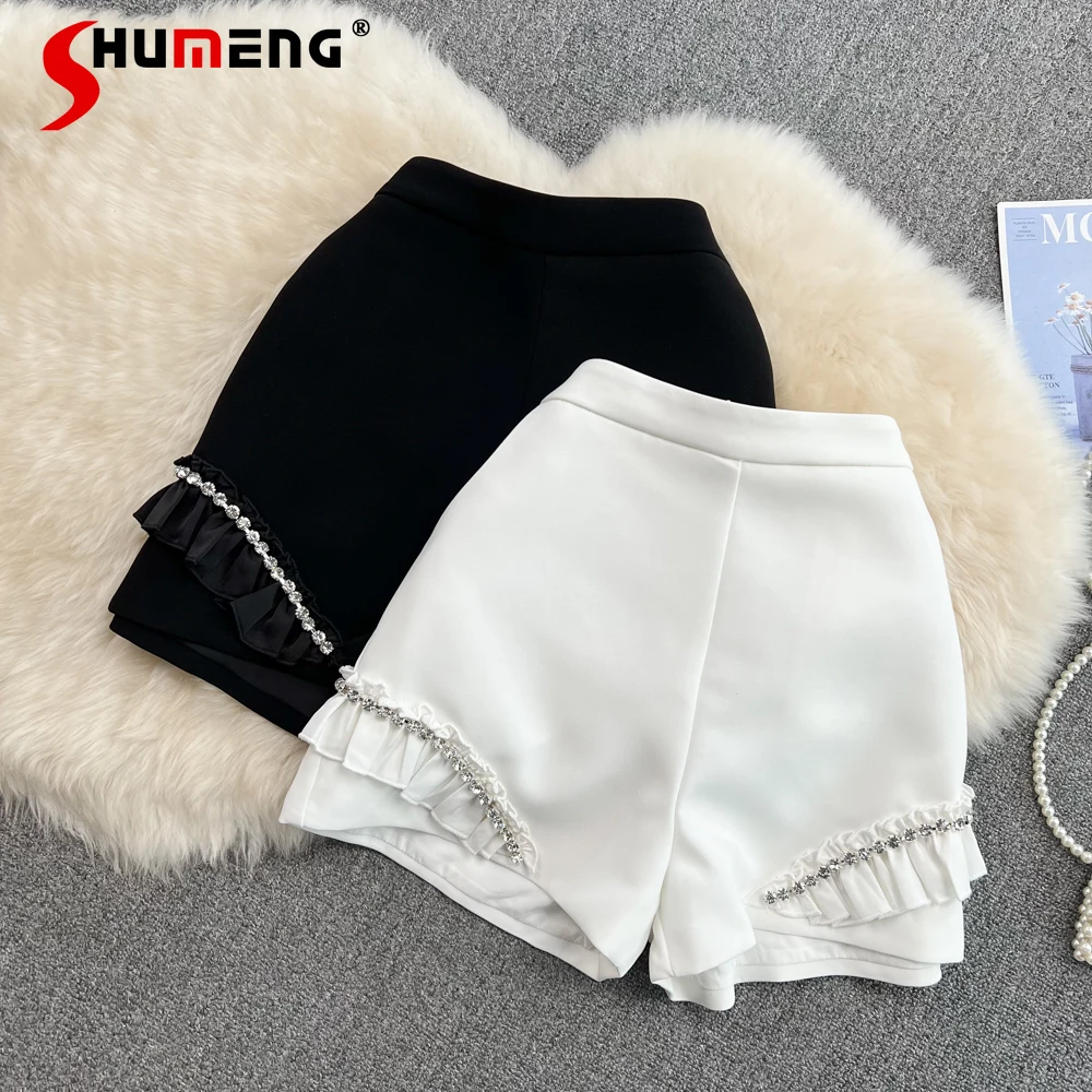 2022 Spring Summer New Fashion Versatile Diamond Beaded Ruffled Shorts Women High Waist Slimming solid Suit Wide Leg Short Pants
2022 Spring Summer New Fashion Versatile Diamond Beaded Ruffled Shorts Women High Waist Slimming solid Suit Wide Leg Short Pants