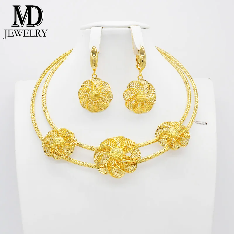 European Ladies Fashion Gold Color Jewelry Set contains necklace earrings Dubai Bridal Wedding Gift Engagement Party
European Ladies Fashion Gold Color Jewelry Set contains necklace earrings Dubai Bridal Wedding Gift Engagement Party