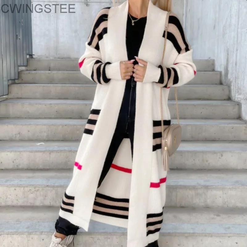 2023 Spring Knitted Cardigan Women Striped Patchwork Autumn Winter Elegant Long Outerwear Maxi Y2k Sweater Coat Soft Jacket
2023 Spring Knitted Cardigan Women Striped Patchwork Autumn Winter Elegant Long Outerwear Maxi Y2k Sweater Coat Soft Jacket