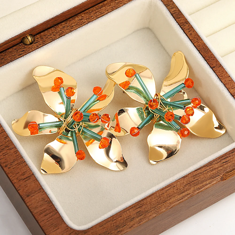 Lifefontier Exaggerated Gold Color Flower Big Stud Earrings For Women Fashion Colorful Beaded Floral Earring Party Jewelry 2023 
Lifefontier Exaggerated Gold Color Flower Big Stud Earrings For Women Fashion Colorful Beaded Floral Earring Party Jewelry 2023