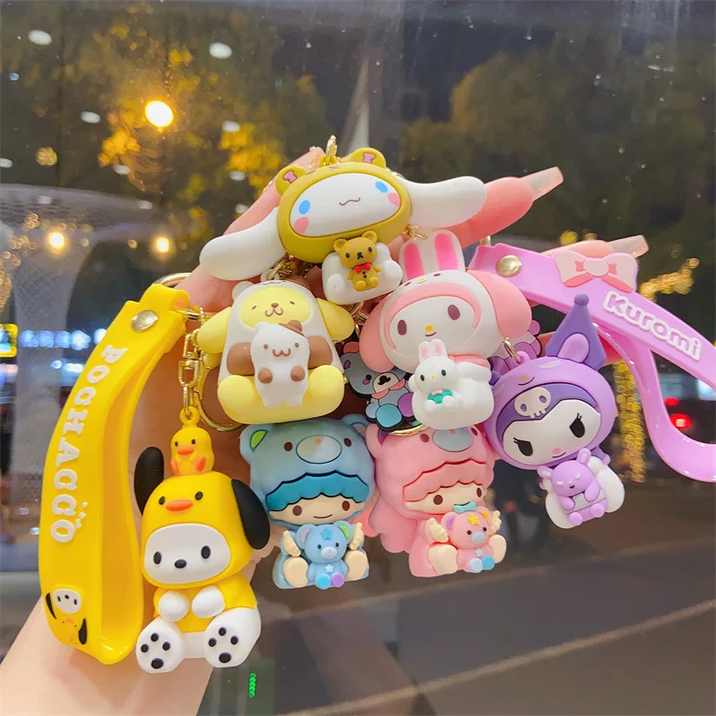 Брелок Sanrio с милым мультяшным рисунком Kuromi Hello Kitty Cinnamoroll, брелок для автомобиля, подвеска, украшение для школьного сумки, подарки для друзей, детская игрушка
Брелок Sanrio с милым мультяшным рисунком Kuromi Hello Kitty Cinnamoroll, брелок для автомобиля, подвеска, украшение для школьного сумки, подарки для друзей, детская игрушка