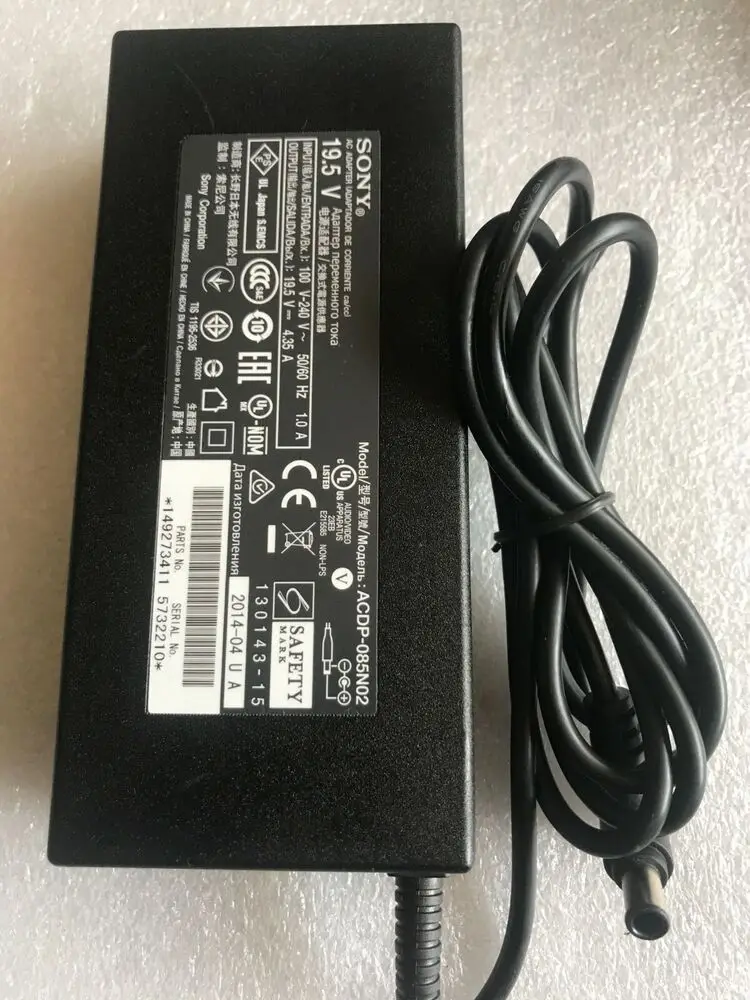 Новый адаптер питания Sony 19.5V4.35A, 1 шт. 
Новый адаптер питания Sony 19.5V4.35A, 1 шт.