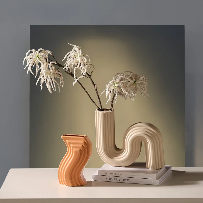 Modern Minimalist Luxury Ceramic Flower Vase Living Room Flower Arrangement Tabletop Art Decoration Ornaments Home Decoration
Modern Minimalist Luxury Ceramic Flower Vase Living Room Flower Arrangement Tabletop Art Decoration Ornaments Home Decoration