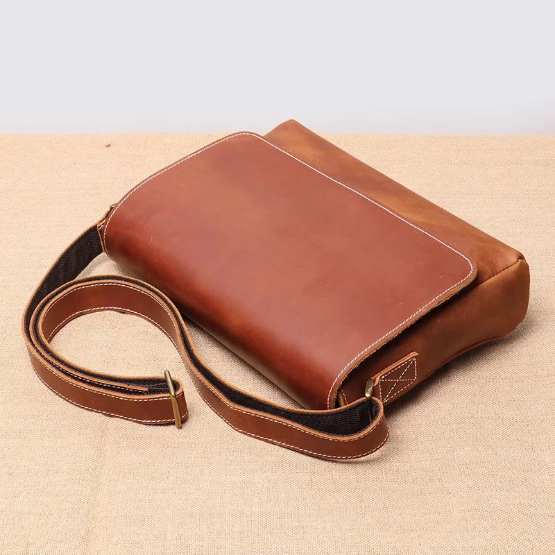 

Top Retro Layer Cowhide Leather Men's Flap Shoulder Bag Daily Casual Horizontal Crossbody 9.7 Inches Ipad