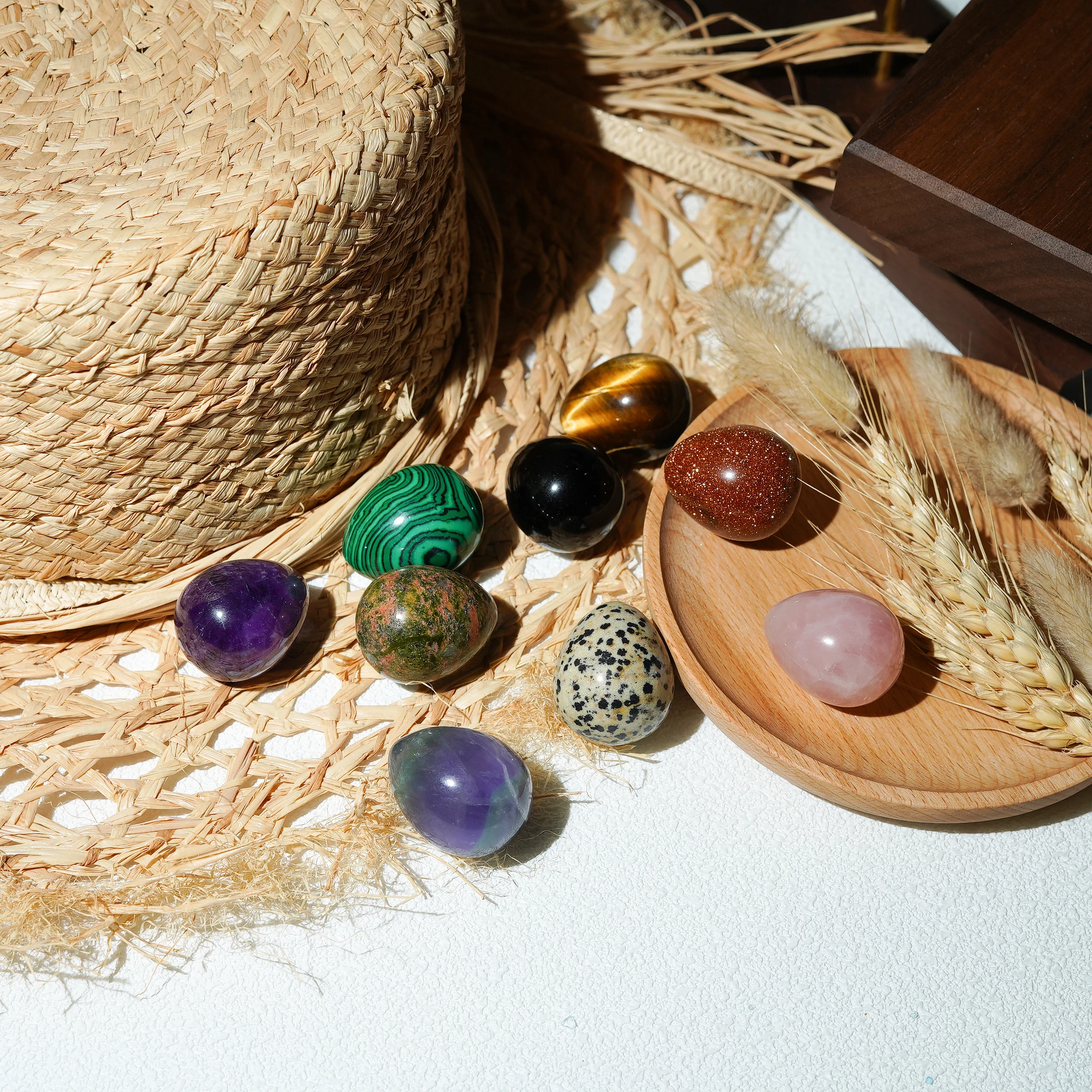 30x25mm Natural Crystal Polished Egg Gem Stone Reiki Chakra Energy Healing Easter Gift Decoration Specimen
30x25mm Natural Crystal Polished Egg Gem Stone Reiki Chakra Energy Healing Easter Gift Decoration Specimen