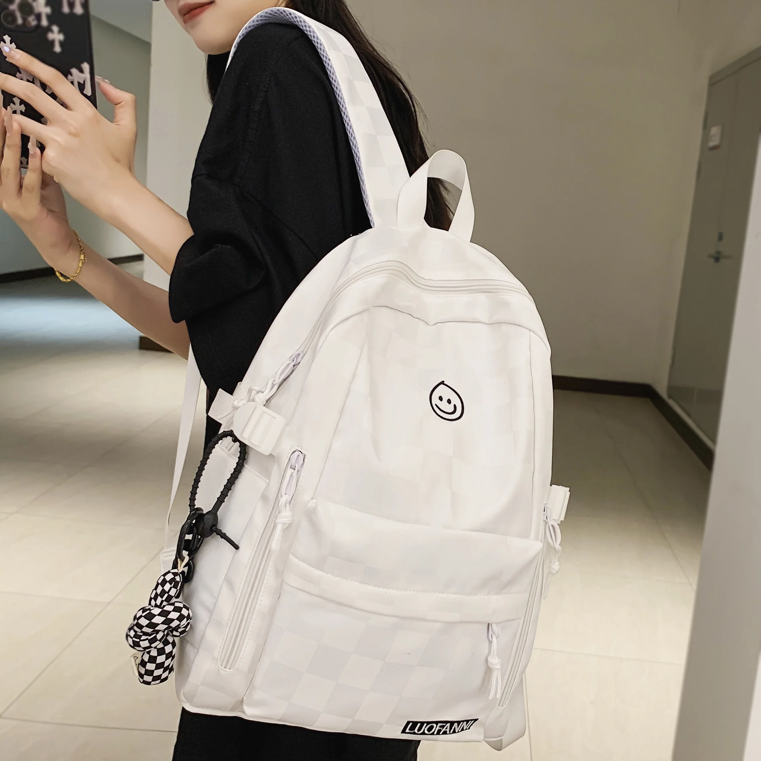 

New Lady Plaid Laptop College Backpack Girls Travel Nylon Leisure Student Bag Women Lattice SchoolBag Fashion Female Book Packet