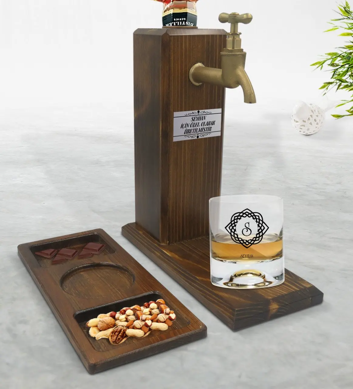 Personalized İsimli Whisky Cup & Tap Natural Wood Stand & Solid Wood Rectangle Presentation Tabağı Confectionary Gift Seti-1
Personalized İsimli Whisky Cup & Tap Natural Wood Stand & Solid Wood Rectangle Presentation Tabağı Confectionary Gift Seti-1