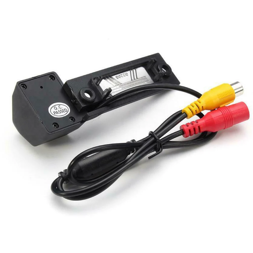 New HD Car Rear View Camera For Golf Plus 2005-2007 For Passat 3C 3B 2001-2005 Night Vision Waterproof Car Reversing Camera
New HD Car Rear View Camera For Golf Plus 2005-2007 For Passat 3C 3B 2001-2005 Night Vision Waterproof Car Reversing Camera