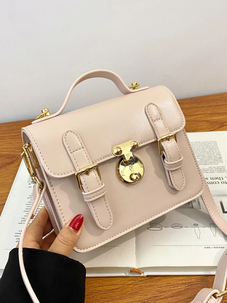 BeiBaoBao Branded Handbag Purse High Quality Lady Crossbody Bag Simple Solid Color Women's Shoulder Bag Fashion Messenger Bag
BeiBaoBao Branded Handbag Purse High Quality Lady Crossbody Bag Simple Solid Color Women's Shoulder Bag Fashion Messenger Bag