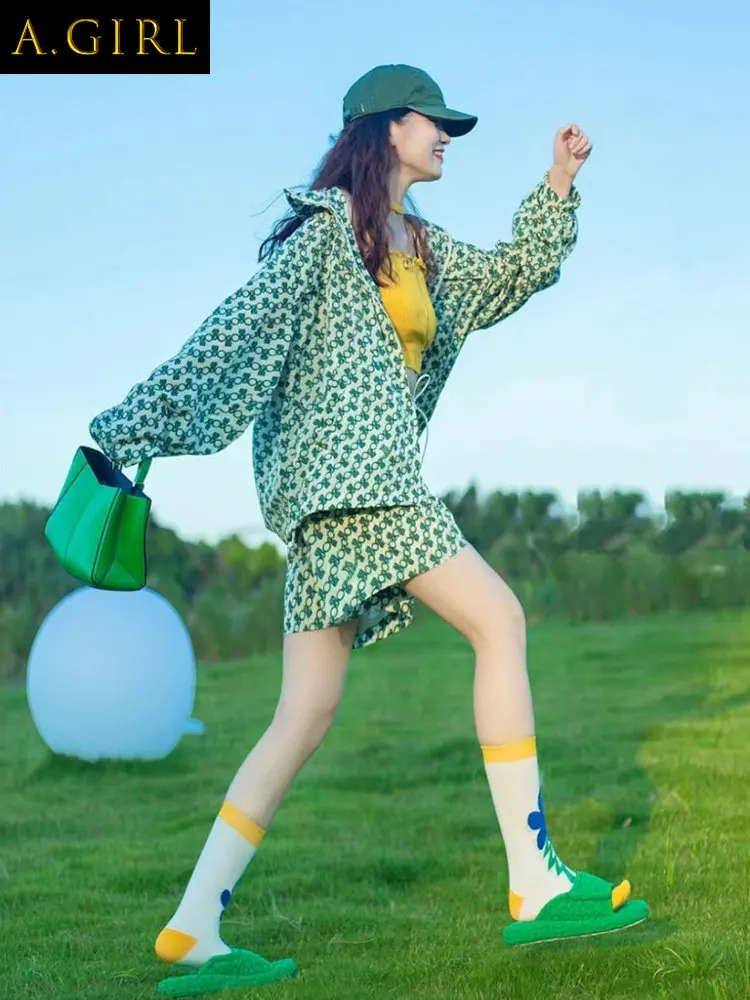 Two Piece Set For WomenSummer Long Sleeved Thin Coat Casual Suit Women 2023 New Korean Sunscreen Clothing Running Shorts Two Pie
Two Piece Set For WomenSummer Long Sleeved Thin Coat Casual Suit Women 2023 New Korean Sunscreen Clothing Running Shorts Two Pie