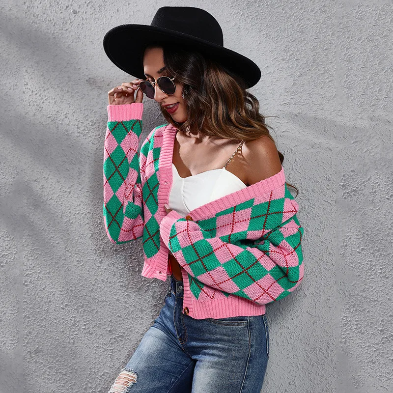 Diamond-colored Diamond Knitted Cardigan Short Sweater Women Loose Women Cardigan Cropped Cardigan V-Neck Acrylic Button
Diamond-colored Diamond Knitted Cardigan Short Sweater Women Loose Women Cardigan Cropped Cardigan V-Neck Acrylic Button