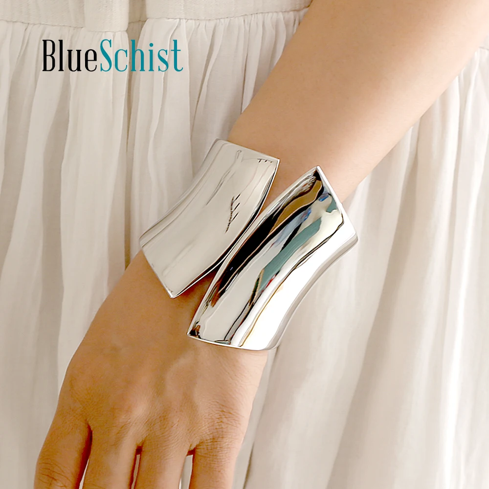 BlueSchist Oversize Euramerican Asymmetric Chunky Statement Bangle Bracelet Jewelry for Women Polished High Quality Accessory
BlueSchist Oversize Euramerican Asymmetric Chunky Statement Bangle Bracelet Jewelry for Women Polished High Quality Accessory