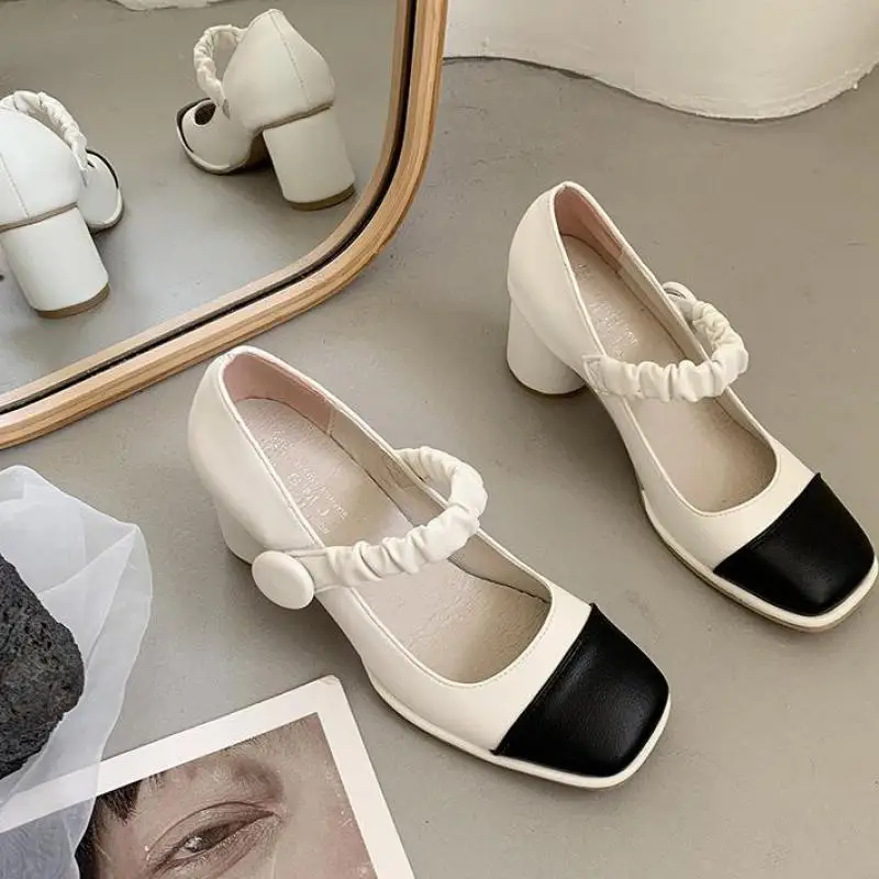 Women's Shoes Casual 2021 Fashion Rubber Shallow Basic Mary Janes Pu Ytmtloy Square Toe Square Heel Buckle Strap Botas De Mujer 
Women's Shoes Casual 2021 Fashion Rubber Shallow Basic Mary Janes Pu Ytmtloy Square Toe Square Heel Buckle Strap Botas De Mujer