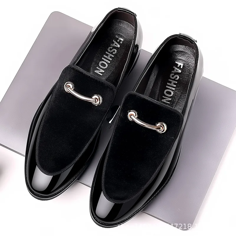 Men's Dress Shoes Luxury Patent Leather Velvet Wedding Leather Shoes Business Office Slip-on Men's Shoes British Style Loafers
Men's Dress Shoes Luxury Patent Leather Velvet Wedding Leather Shoes Business Office Slip-on Men's Shoes British Style Loafers