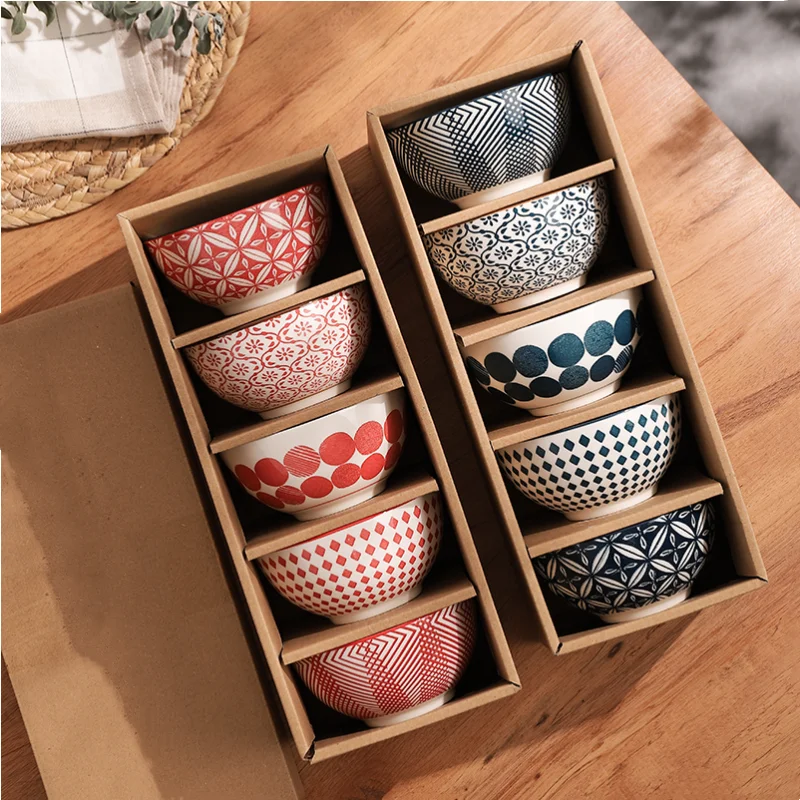 4.5 Inches Bowl Ceramic Bowl Kitchen Cutlery Bowl Set Japanese Style Personalized Rice Bowl Vintage Pattern Gift Box 5pcs
4.5 Inches Bowl Ceramic Bowl Kitchen Cutlery Bowl Set Japanese Style Personalized Rice Bowl Vintage Pattern Gift Box 5pcs
