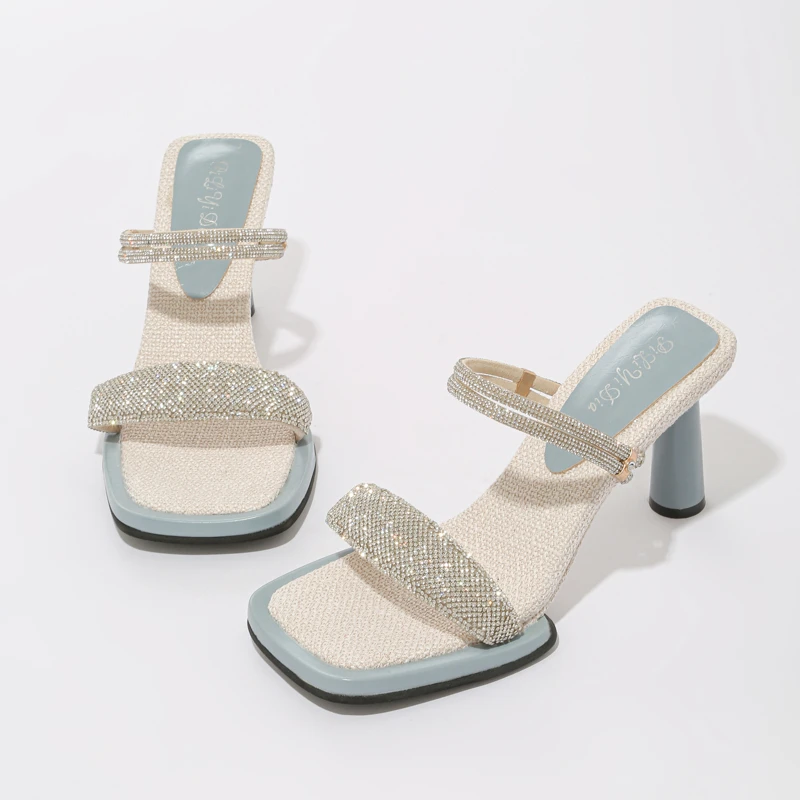 Brand Women Crystal High Heels Slippers Square Toe Sandals Sexy Pumps 2022 New Summer Designer Chunky Ladies Shoes Luxury Slides
Brand Women Crystal High Heels Slippers Square Toe Sandals Sexy Pumps 2022 New Summer Designer Chunky Ladies Shoes Luxury Slides