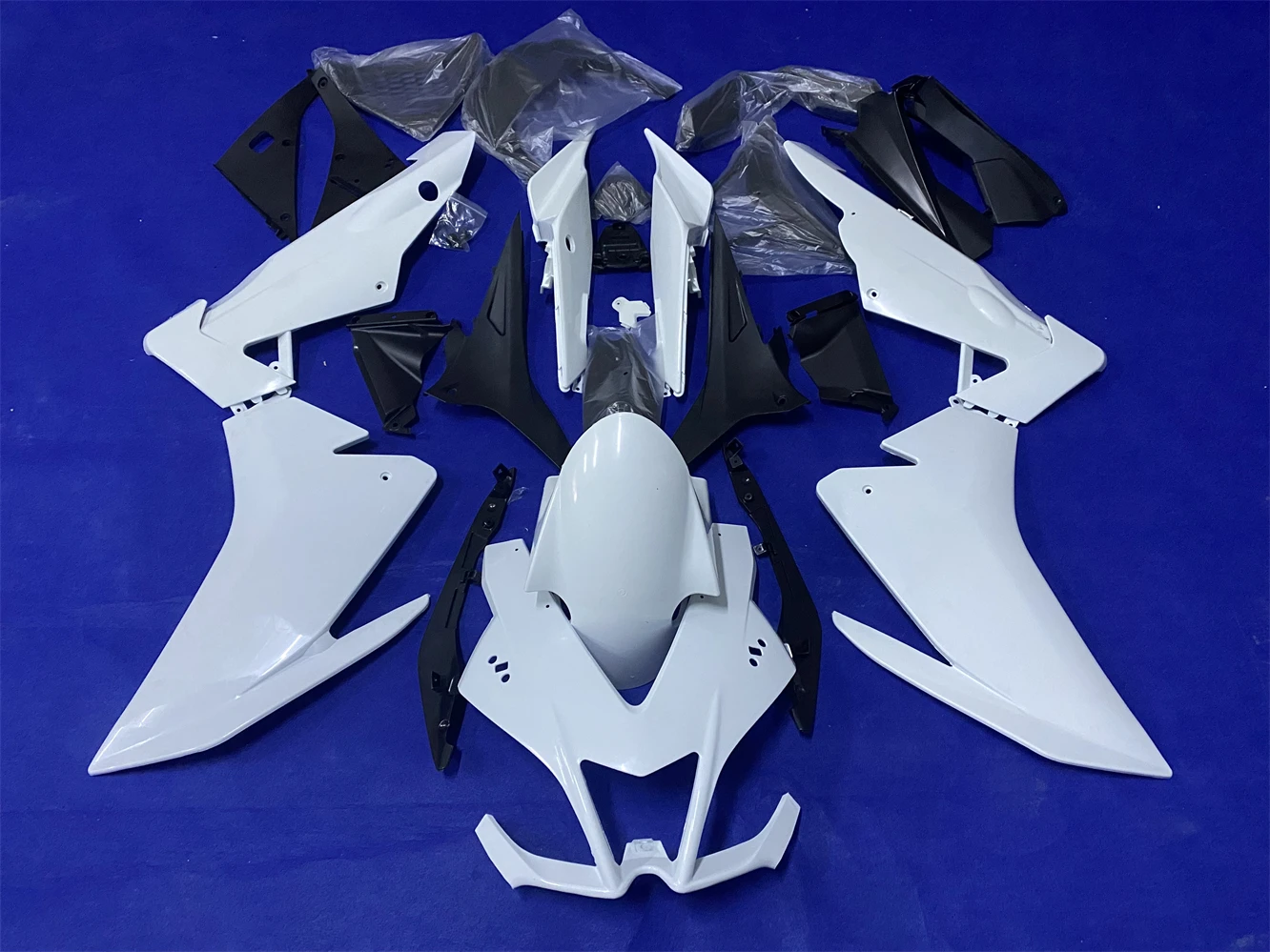 Motorcycle Components Pack Left Right Cowling for RSV4 2010-2012-2015 Fairing ABS Injection Unpainted Plastic Parts
Motorcycle Components Pack Left Right Cowling for RSV4 2010-2012-2015 Fairing ABS Injection Unpainted Plastic Parts