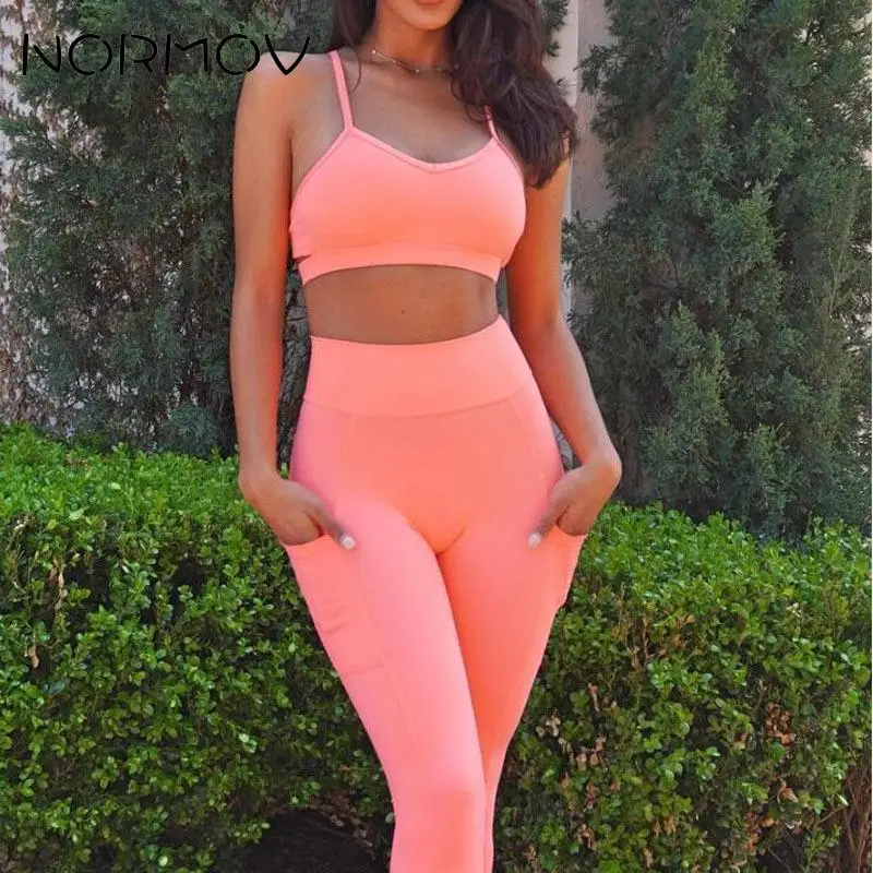 NORMOV Yoga Suit Solid Color Fitness Suit Breathable Exercise Running Fast Dry Exercise Suit Women Two Piece Tracksuit Woman
NORMOV Yoga Suit Solid Color Fitness Suit Breathable Exercise Running Fast Dry Exercise Suit Women Two Piece Tracksuit Woman