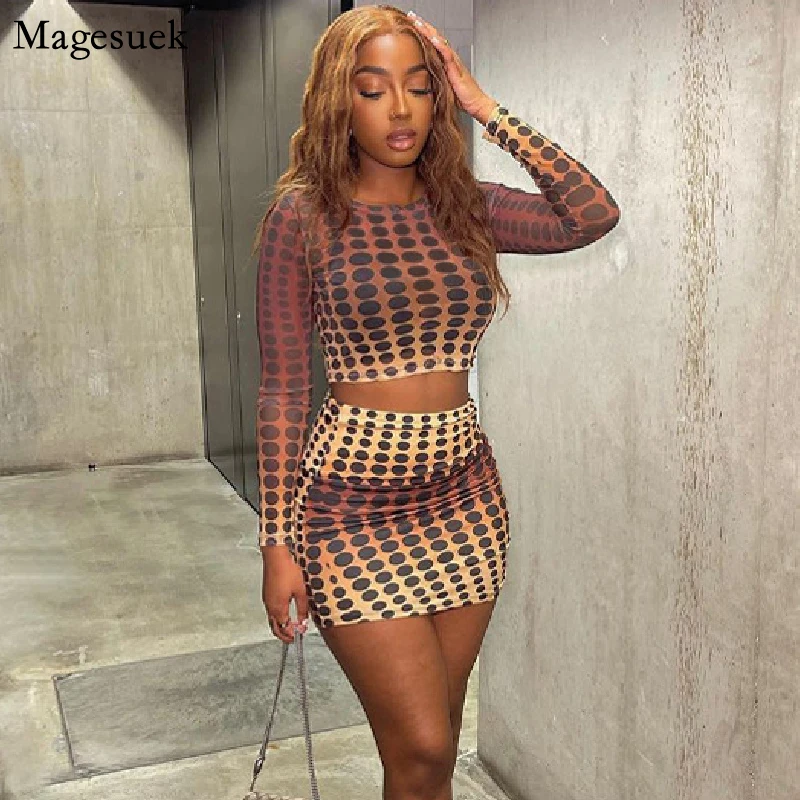 Женский комплект из двух предметов, платье с принтом и длинным рукавом, облегающее Привлекательное платье с запахом на бедре и высокой тали... 
Женский комплект из двух предметов, платье с принтом и длинным рукавом, облегающее Привлекательное платье с запахом на бедре и высокой тали...