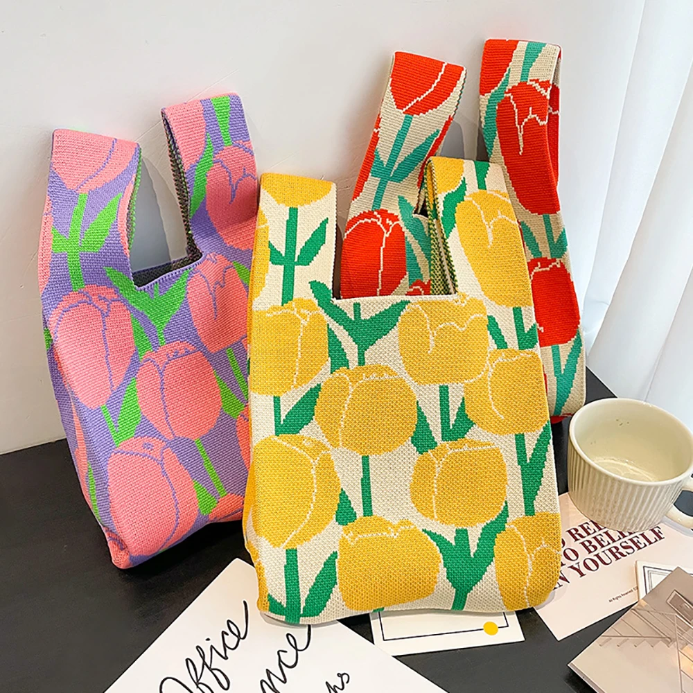 Handmade Knit Handbag Women Mini Knot Wrist-bag Female Casual Color Wide Stripe Plaid Tote Bag Student Reusable Shopping Bag
Handmade Knit Handbag Women Mini Knot Wrist-bag Female Casual Color Wide Stripe Plaid Tote Bag Student Reusable Shopping Bag