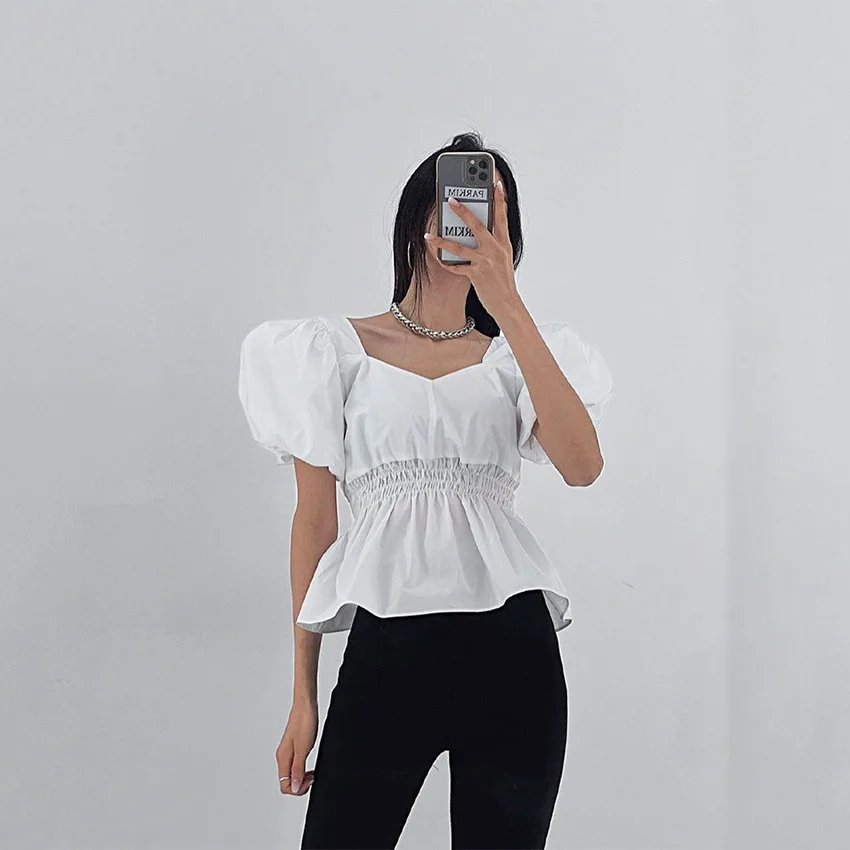 Ladies V Neck Puff Sleeve Crop Tops Sexy Hollow Out Blouses For Women White Short sleeve French Court Style Bubble Sleeve Top
Ladies V Neck Puff Sleeve Crop Tops Sexy Hollow Out Blouses For Women White Short sleeve French Court Style Bubble Sleeve Top
