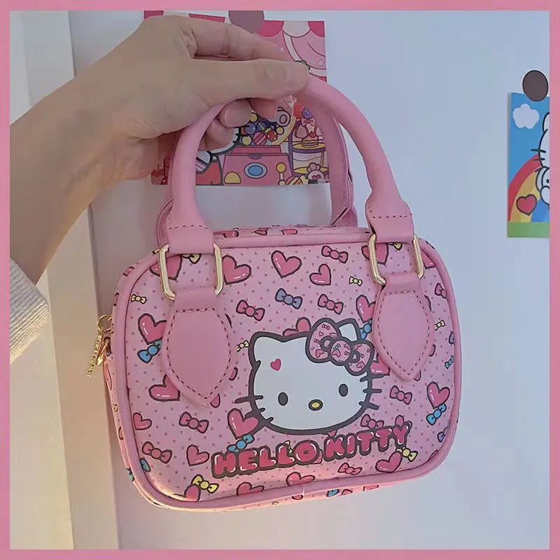 Kawaii Sanrios Handbag HelloKittys Cartoon Girl Heart Portable Compact Messenger Bag Backpack Gift for Girls
Kawaii Sanrios Handbag HelloKittys Cartoon Girl Heart Portable Compact Messenger Bag Backpack Gift for Girls